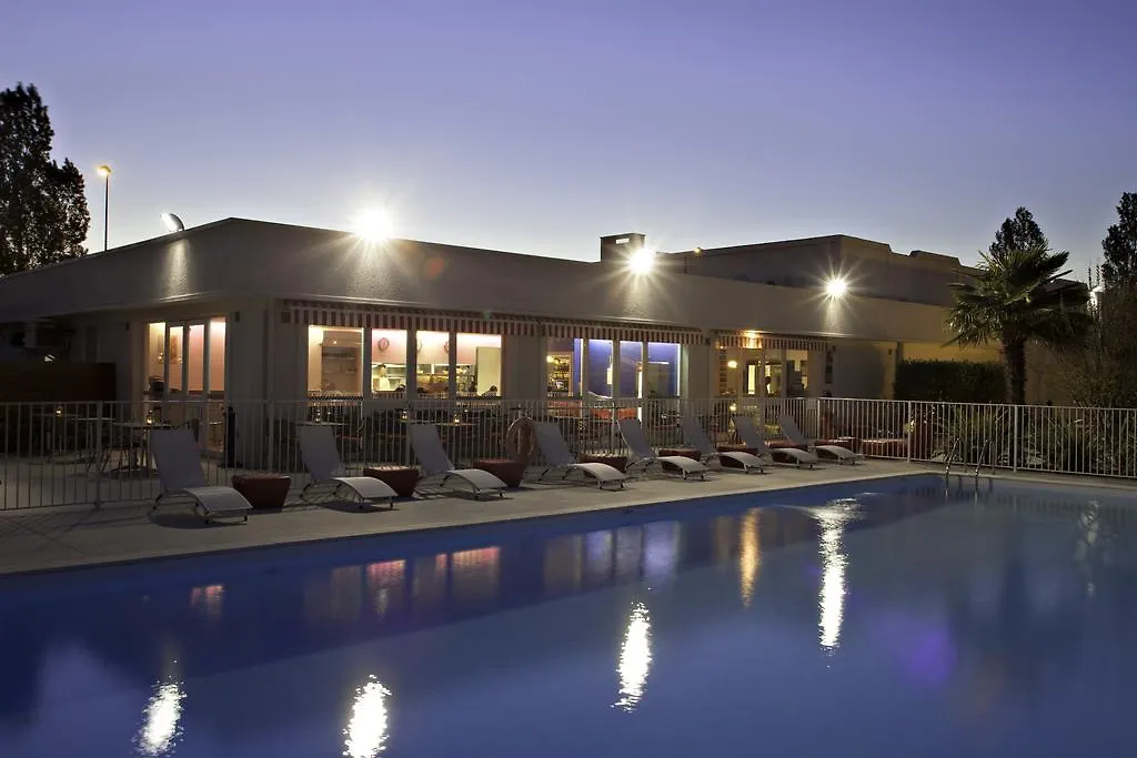 Sure Hotel by Best Western Bordeaux Aéroport-1